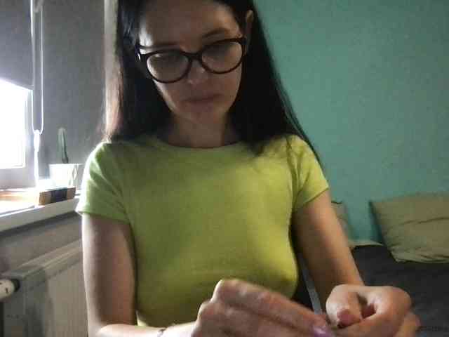 MilaBi-192569 webcam