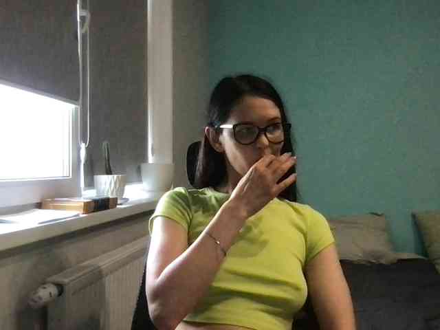 MilaBi-192569 webcam