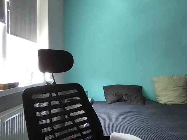 MilaBi-192569 webcam