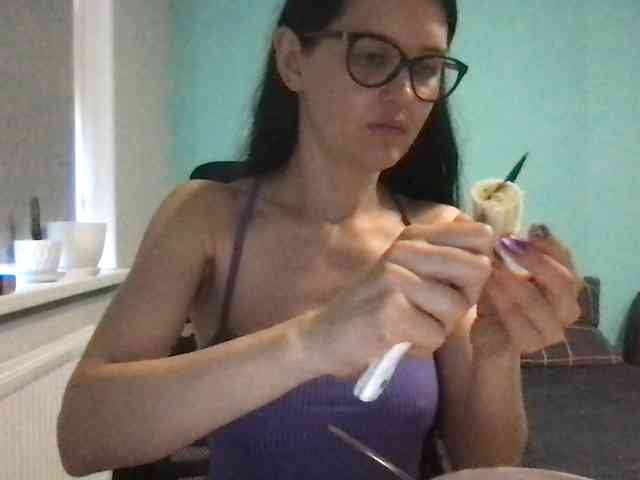 MilaBi-192569 webcam
