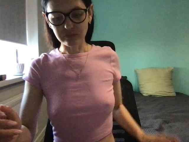 MilaBi-192569 webcam