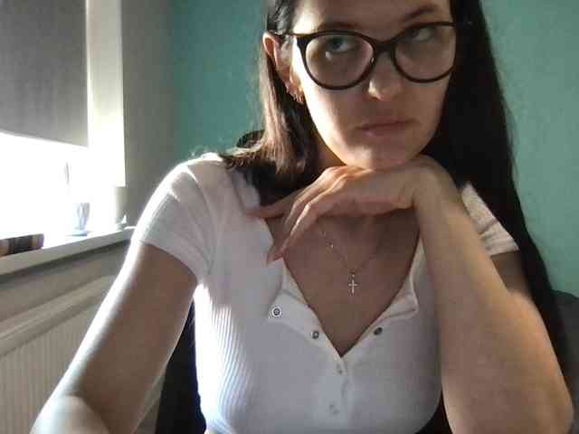 MilaBi-192569 webcam
