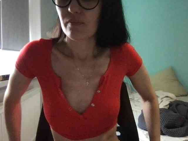 MilaBi-192569 webcam