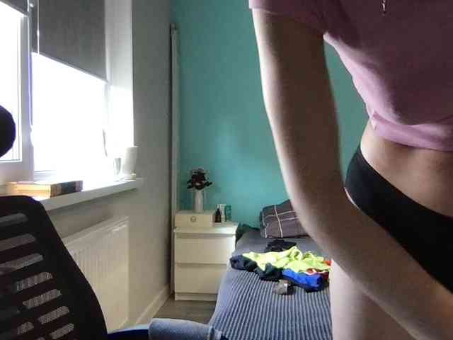 MilaBi-192569 webcam