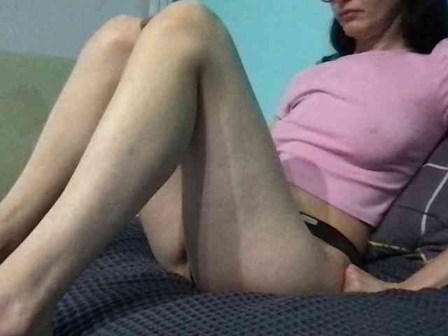 MilaBi-192569 webcam