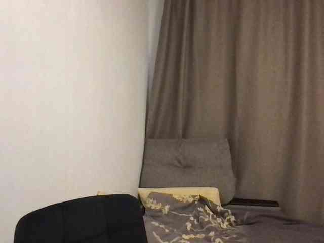 MilaBi-192569 webcam