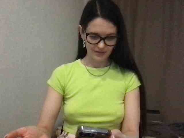 MilaBi-192569 webcam