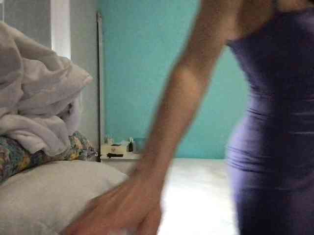 MilaBi-192569 webcam