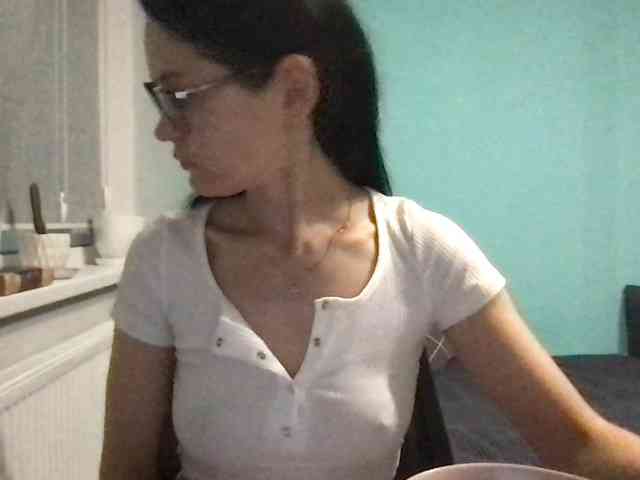 MilaBi-192569 webcam