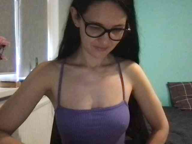 MilaBi-192569 webcam