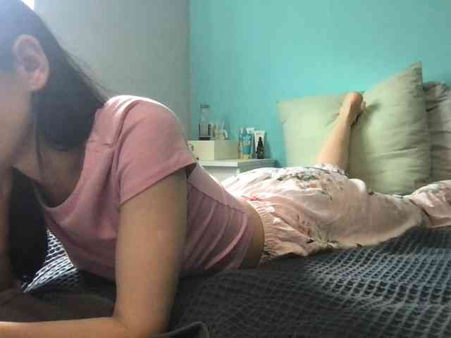 MilaBi-192569 webcam