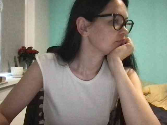 MilaBi-192569 webcam
