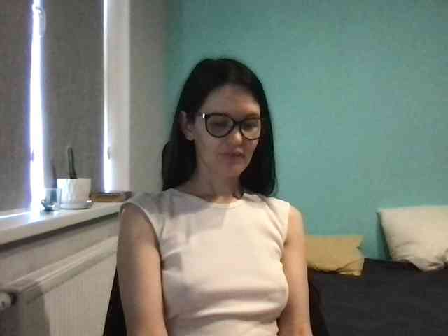 MilaBi-192569 webcam
