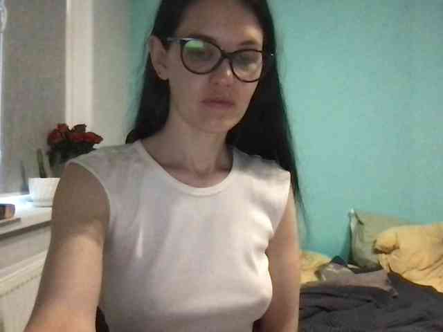 MilaBi-192569 webcam