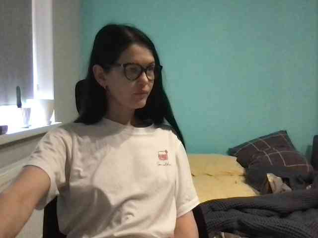 MilaBi-192569 webcam