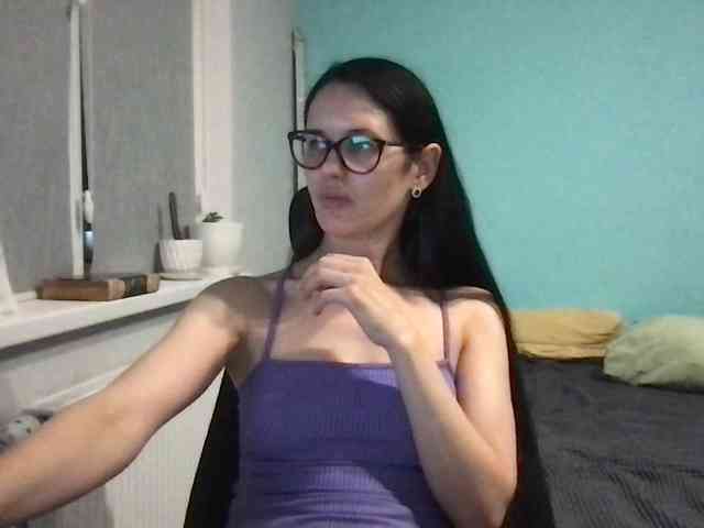 MilaBi-192569 webcam