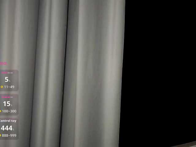 LinettAbsolut live webcam show