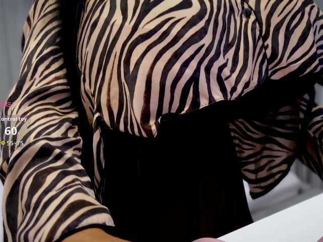 LinettAbsolut live cam on BongaCams