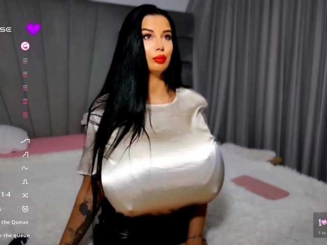 LinettAbsolut live cam on BongaCams