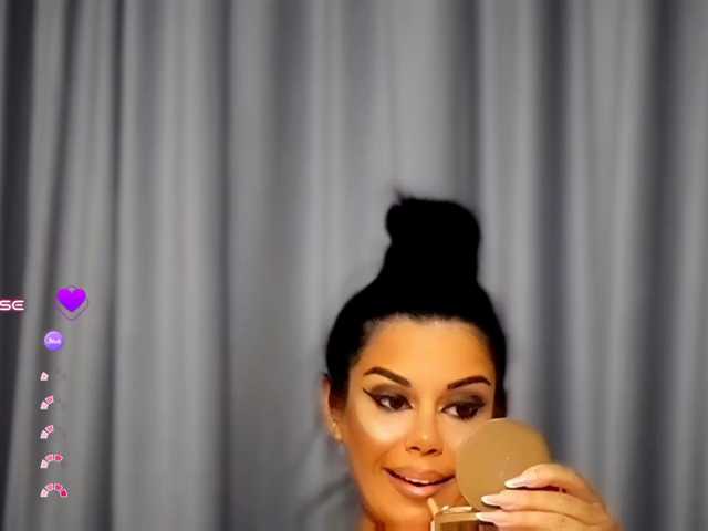 LinettAbsolut live cam on BongaCams