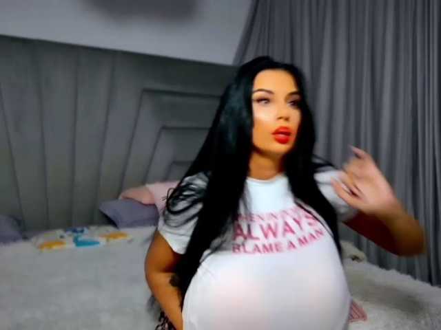 LinettAbsolut live cam on BongaCams