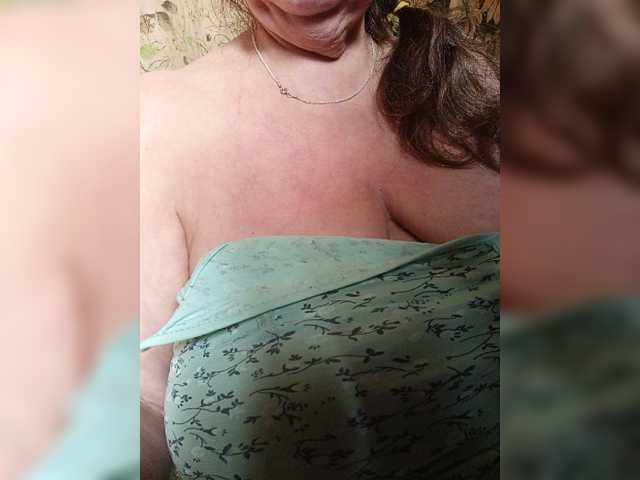 EmpressLady live cam preview