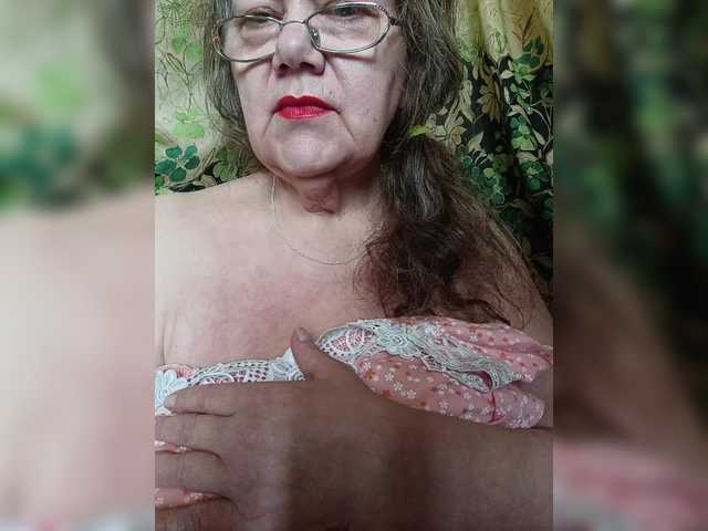 EmpressLady live cam on BongaCams