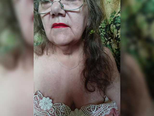 EmpressLady live cam on BongaCams