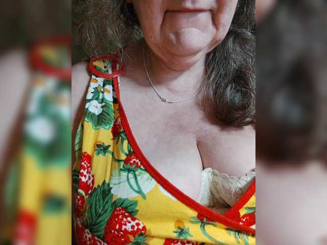 EmpressLady live cam on BongaCams