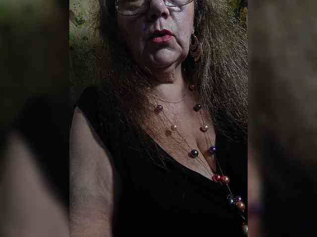 EmpressLady webcam