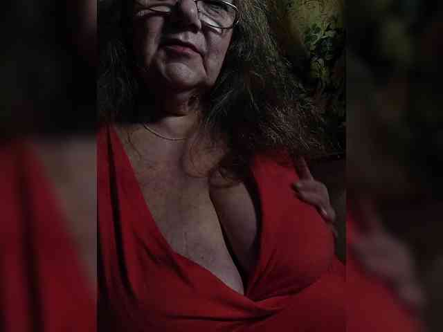 EmpressLady webcam