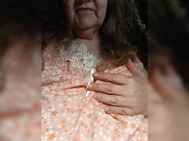 EmpressLady webcam