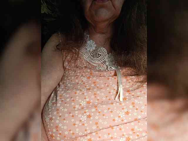 EmpressLady webcam
