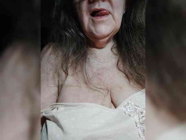 EmpressLady webcam