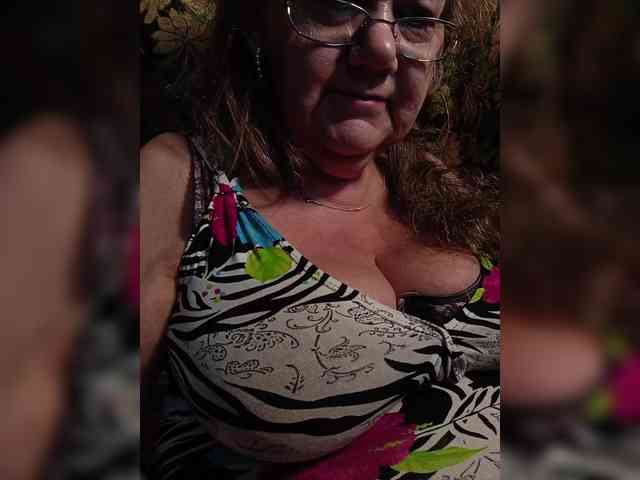 EmpressLady webcam