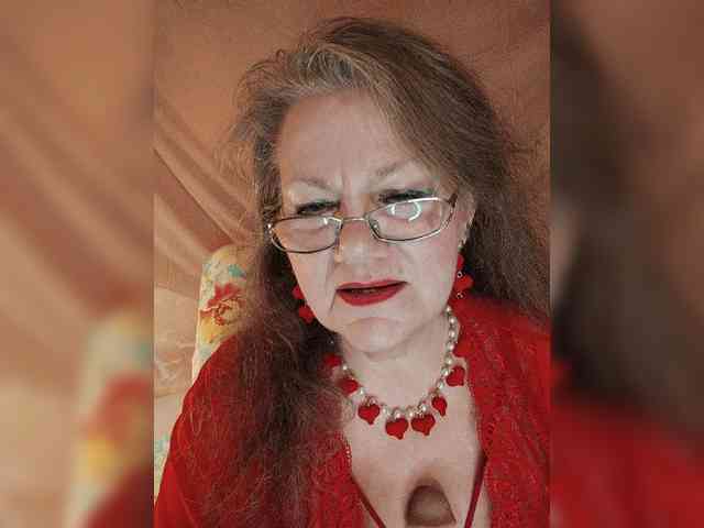 EmpressLady webcam