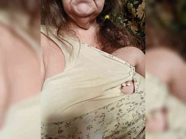 EmpressLady webcam