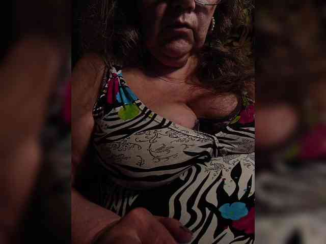 EmpressLady webcam