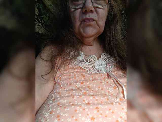 EmpressLady webcam