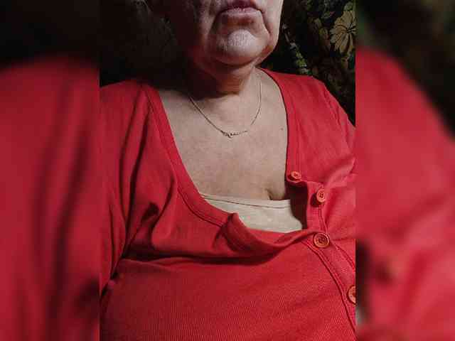 EmpressLady webcam