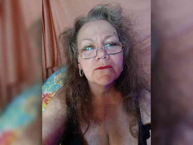 EmpressLady webcam