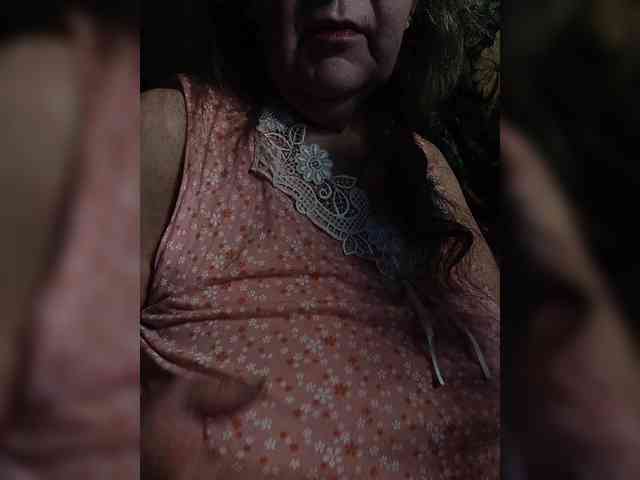 EmpressLady webcam