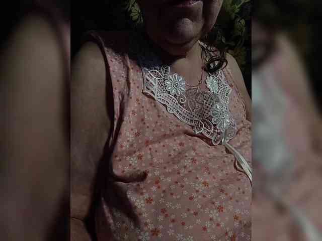 EmpressLady webcam