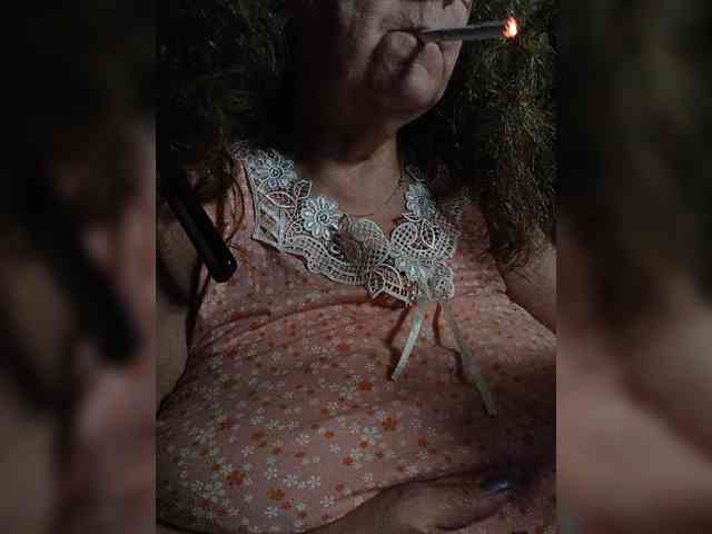 EmpressLady webcam