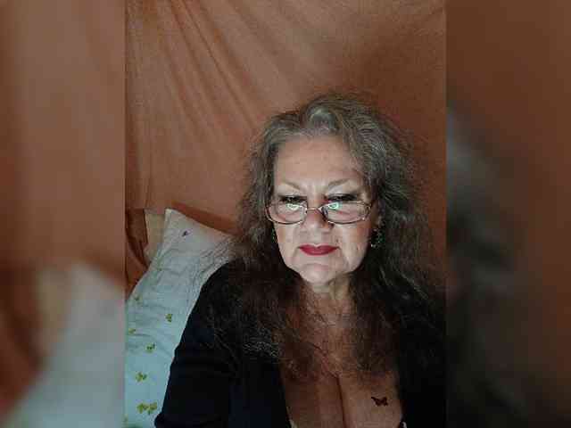 EmpressLady webcam