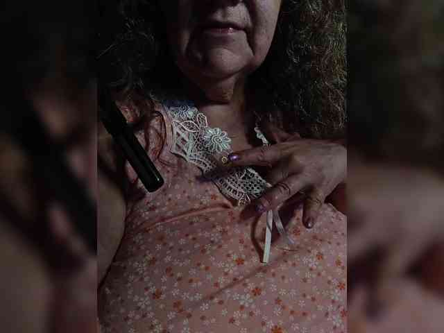 EmpressLady webcam