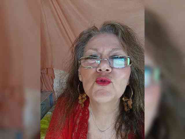 EmpressLady webcam