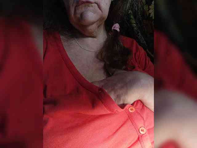 EmpressLady webcam