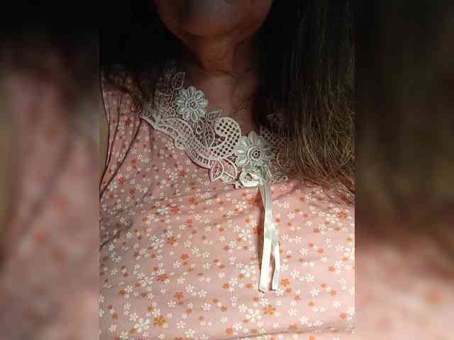 EmpressLady webcam