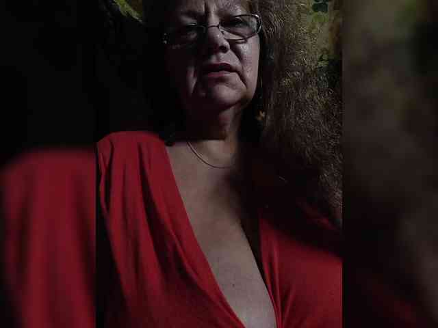 EmpressLady webcam